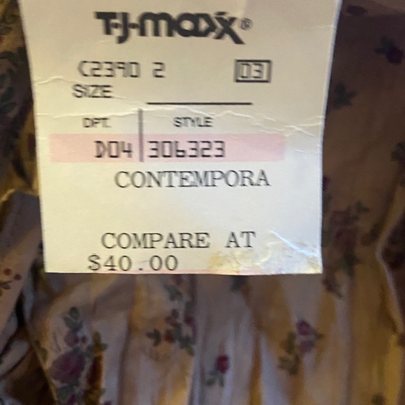 Hazel Adjustable Strap Shirt - Picture 4 of 4